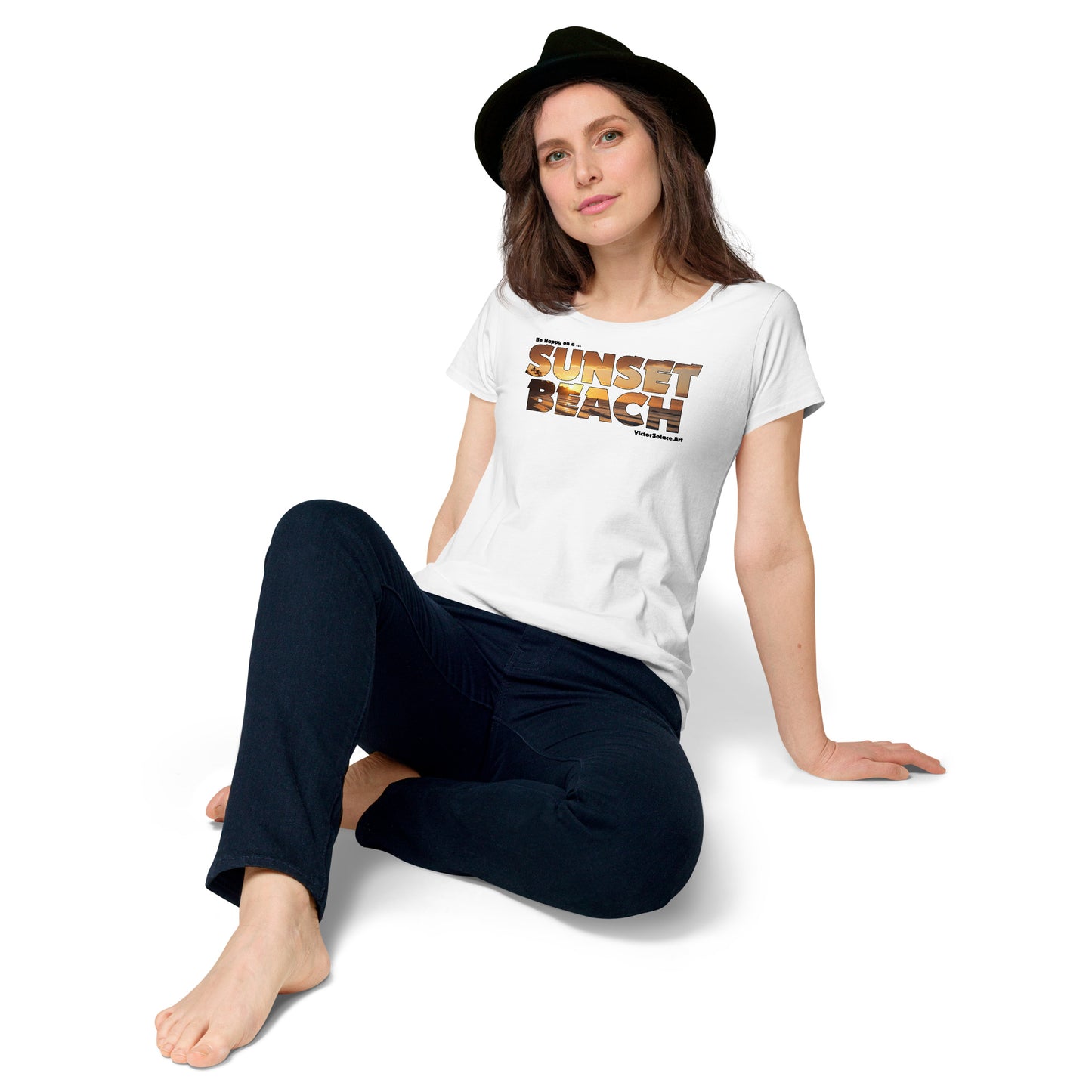 Women’s round neck tee
